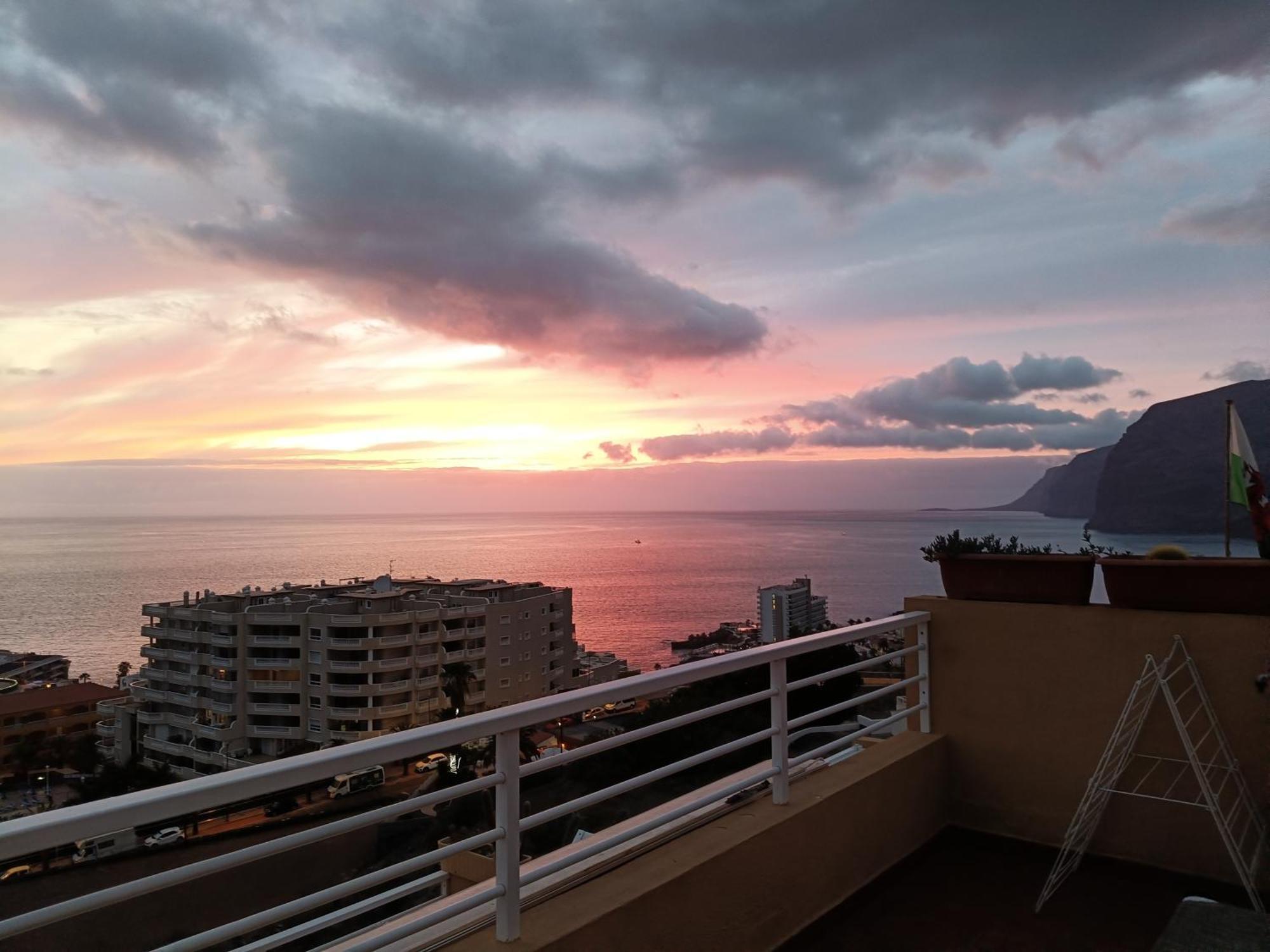 Panomaric Sea View - Sol Apartment Puerto de Santiago  Exterior foto